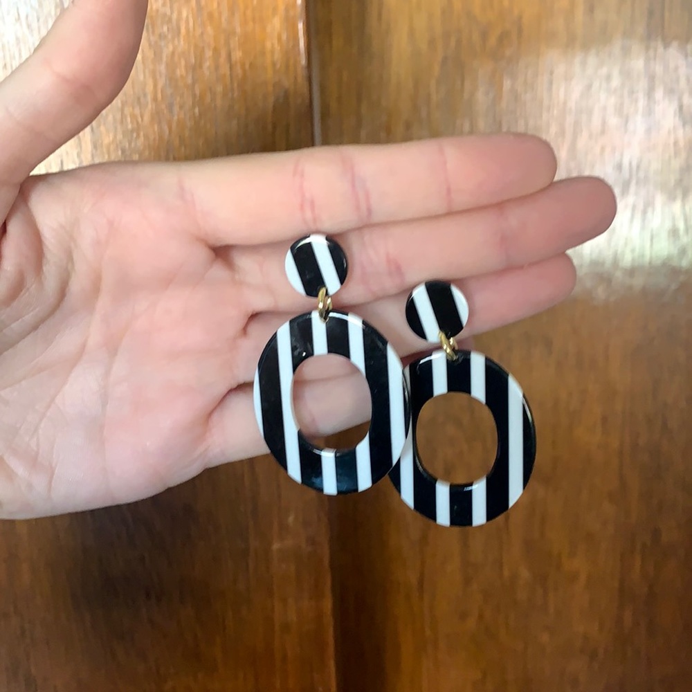 Anthropologie Acrylic Black White Stripe Earrings